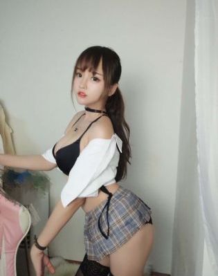 身体丰满雪白的寡妇_4K日韩电影在线
