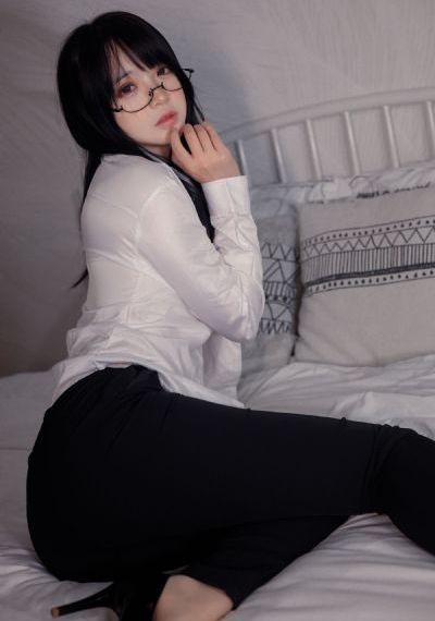小舞被催眠调教沦为肉奴_国产剧高清视频观看