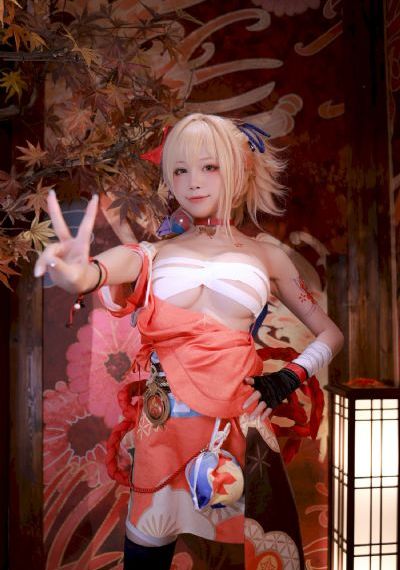 女仆露出双乳给客人玩_国产剧手机在线观看