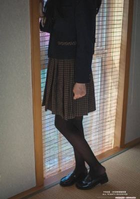 xlxx动漫_BD英语电影完整版