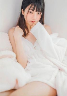 朱珠三级未删减版_720手机在线观看